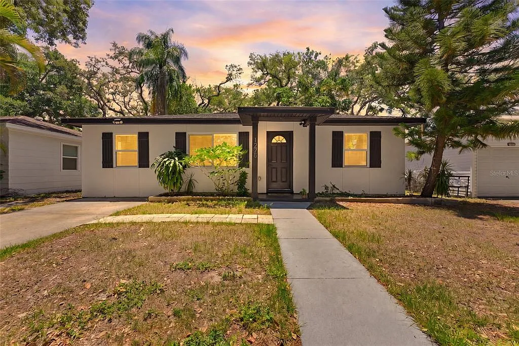 1275 Palm St Clearwater